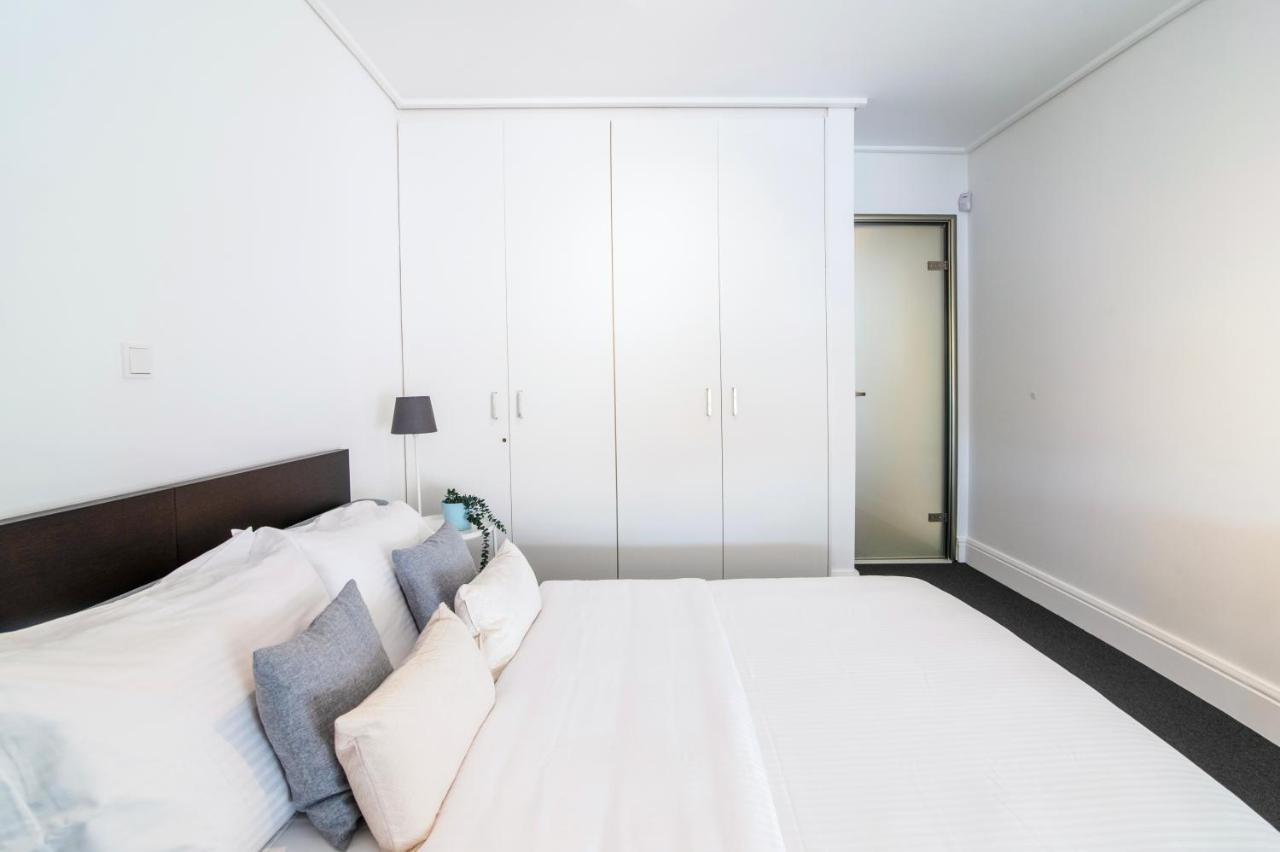 Sun & Sea Suite, Kavouri Athén Kültér fotó