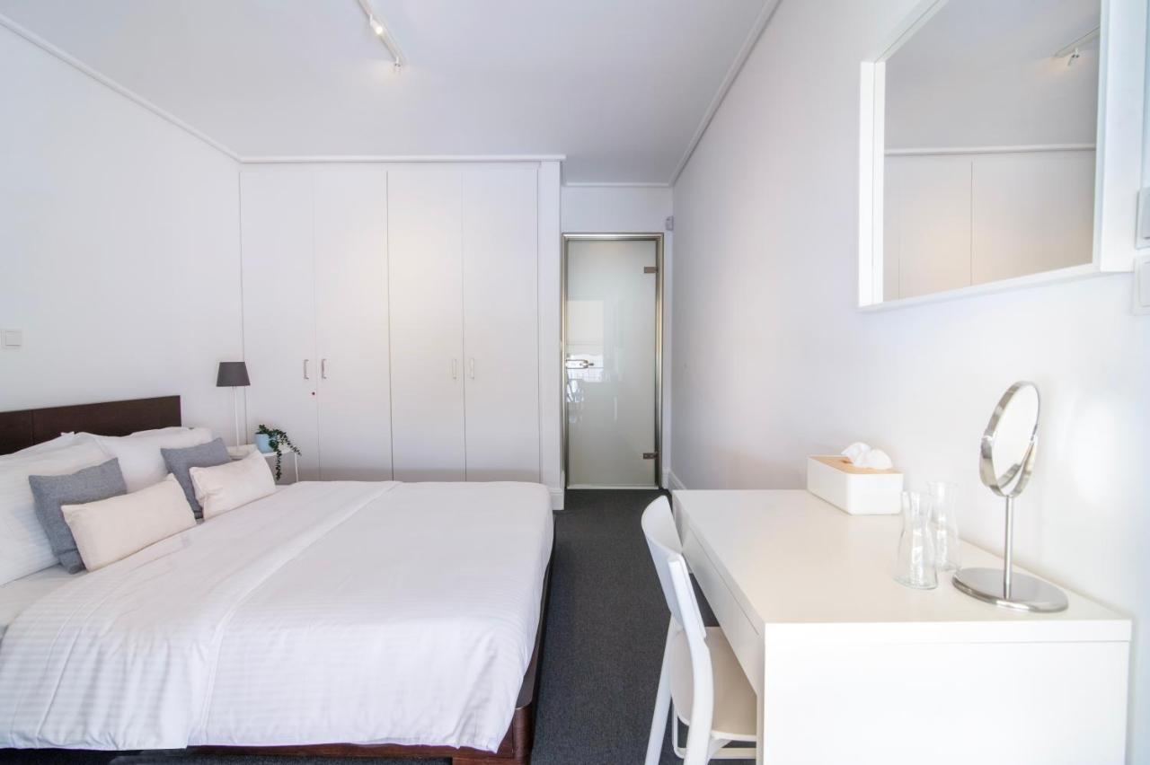 Sun & Sea Suite, Kavouri Athén Kültér fotó
